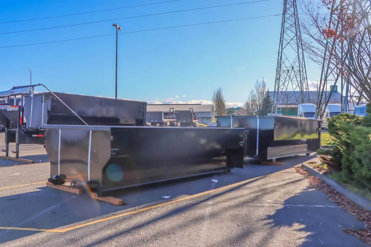 Professional dumpster rental and junk removal service in Colona